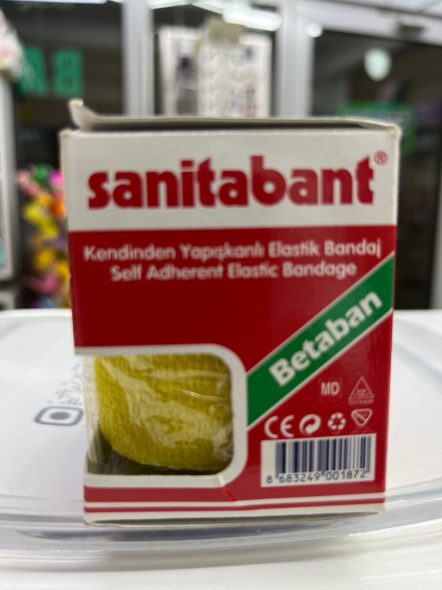 Samolepliv elasticen zavoj